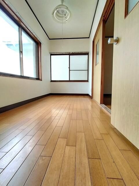 Resale Detached House 6DK in Ainan-cho, Ehime - Thumbnail 3