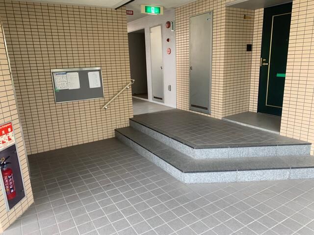 3LDK Apartment for Sale in Izumisano, Osaka - 67 sqm - Thumbnail 4