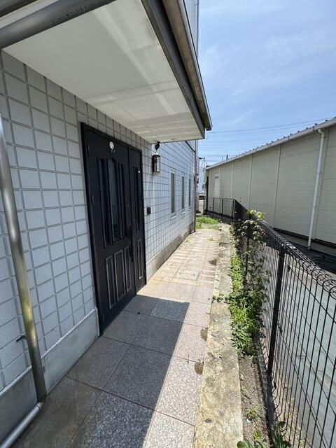 6SLDK Family Home with Garden in Hadano, Kanagawa | 276.7坪 Land - Thumbnail 2
