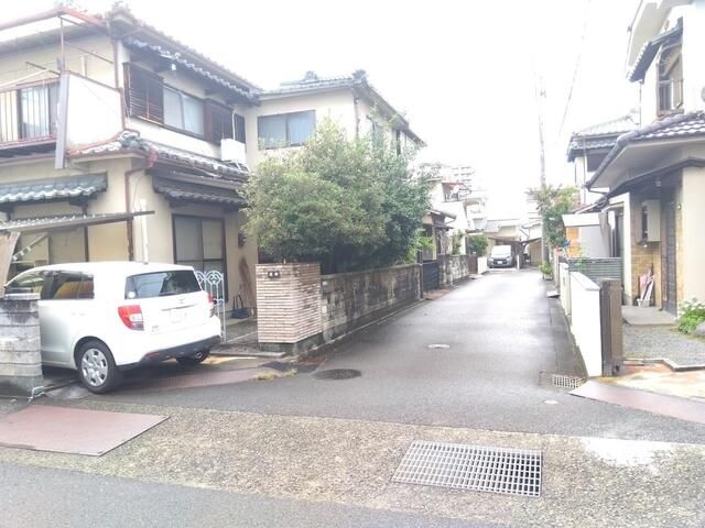 5DK House for Sale in Matsuyama, Ehime - Thumbnail 3