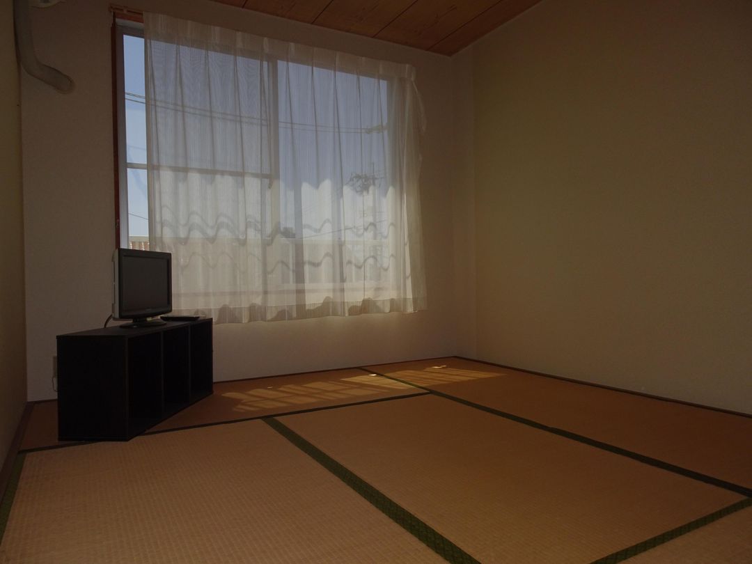 1K Apartment for Rent in Izumo City, Shimane - 30,000 Yen - Thumbnail 3