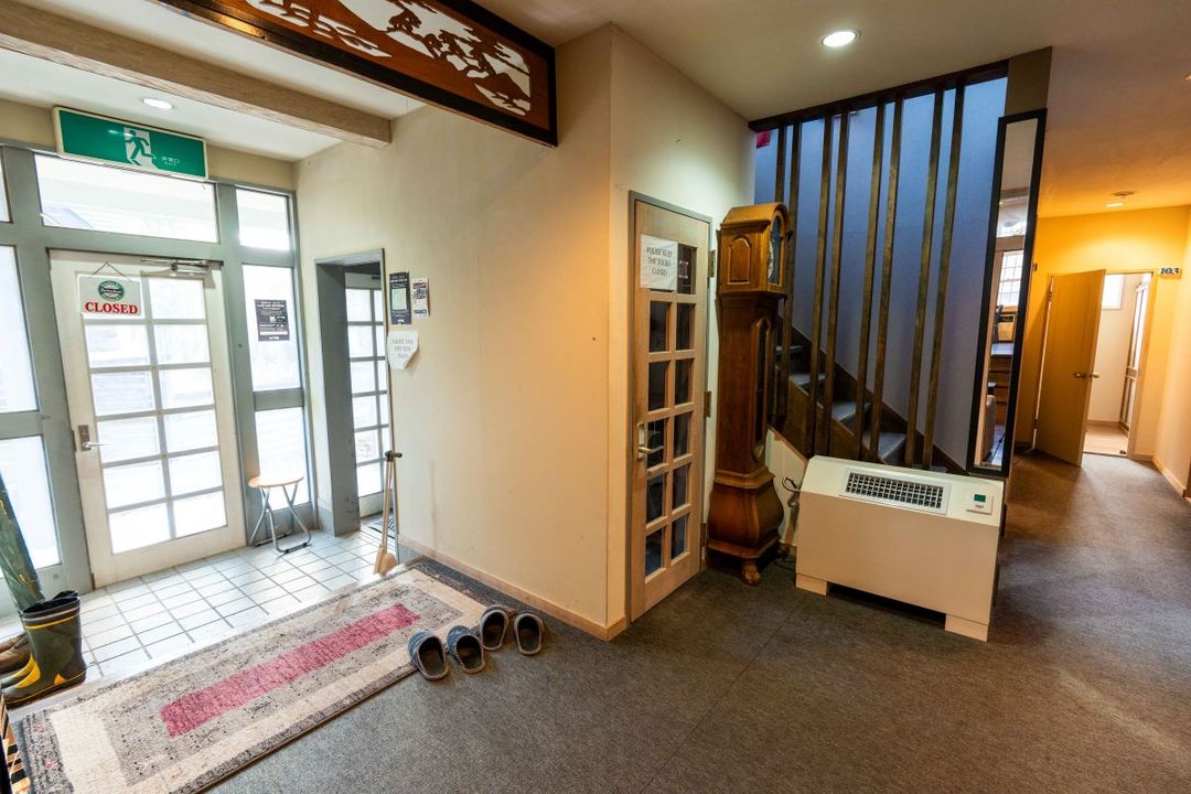 9-Bedroom Lodge for Sale in Misorano, Hakuba, Nagano - Thumbnail 4