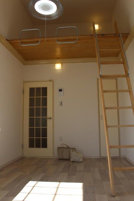 Renovated 1K Apartment near Kintetsu Yagi Station, Kashihara - Thumbnail 3