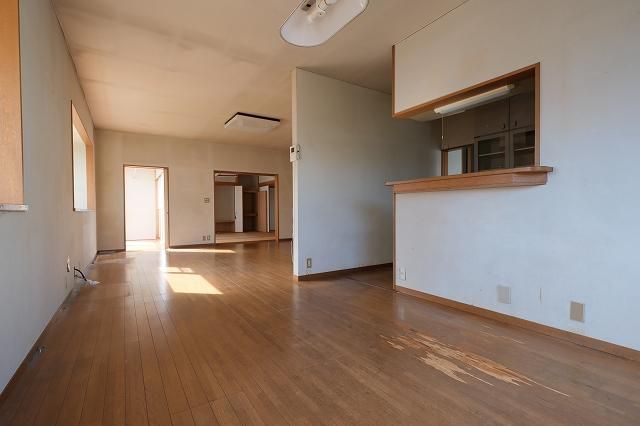 4LDK Detached House for Sale in Hakodate, Hokkaido - Thumbnail 3