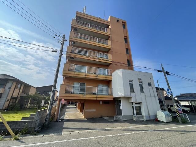 3LDK Apartment for Sale in Kashiwazaki, Niigata - 57.14 sqm - Thumbnail 2