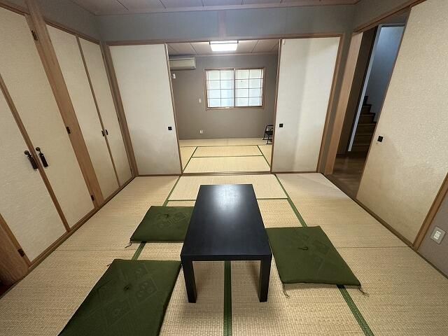 7SLDK Family Home in Ichinomiya, Aichi | 3-Story House for Sale - Thumbnail 2