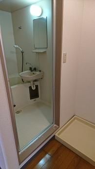 1K Apartment for Rent in Quiet Toyama Neighborhood | 25,000 Yen - Thumbnail 3