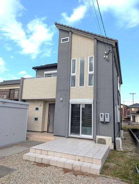 5SLDK Detached House with Solar Power in Tokoname, Aichi - Thumbnail 2