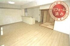Renovated 3LDK Apartment for Sale in Sakai, Osaka - Thumbnail 2