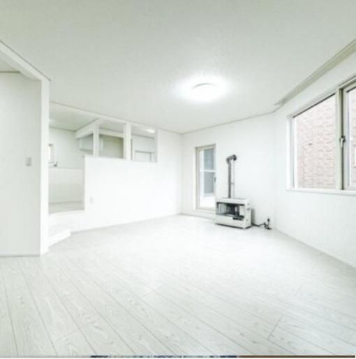 Renovated 2LDK House on 330 sqm Land in Iwamizawa, Hokkaido - Thumbnail 3