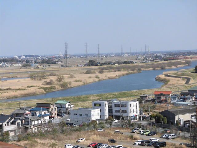 3SLDK Top Floor Apartment with Tennis Court in Toride, Ibaraki - Thumbnail 4