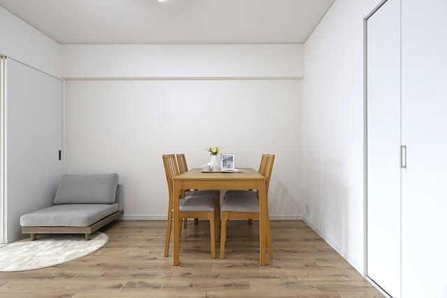 Pet-Friendly 3LDK Apartment for Sale in Higashisumiyoshi, Osaka - Thumbnail 3