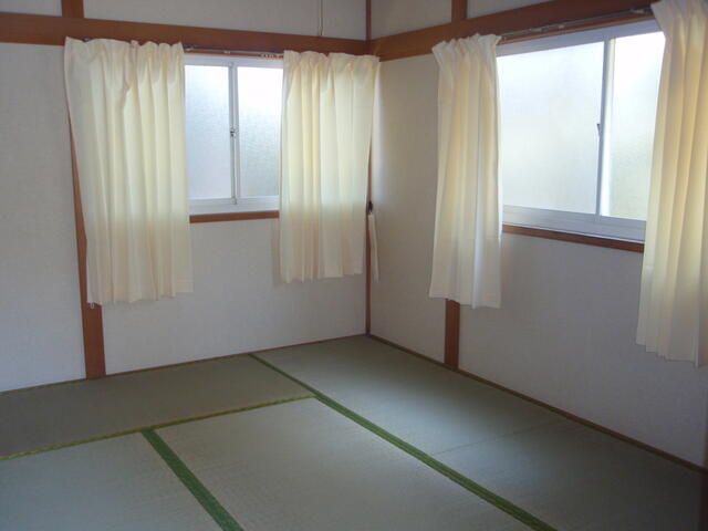 2K Apartment for Rent in Yaita, Tochigi - 25,000 Yen - Thumbnail 4