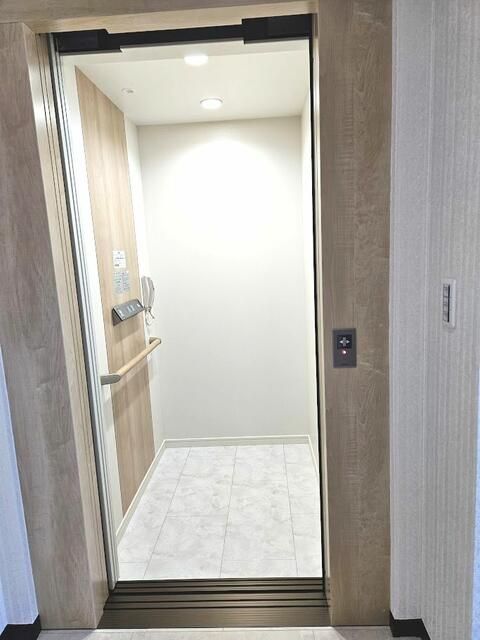 New 3LDK House with Home Elevator in Kumatori, Osaka - Thumbnail 3