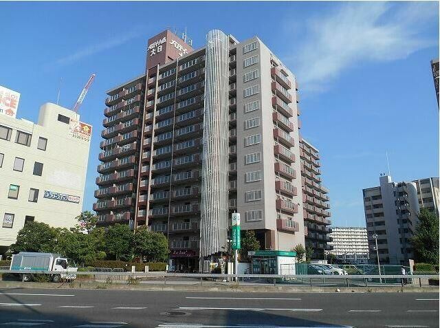 Renovated 3LDK Apartment near Dainichi Station, Moriguchi - Thumbnail 3