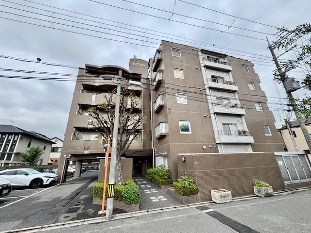 Renovated 3LDK Apartment for Sale in Moriguchi, Osaka - Thumbnail 2
