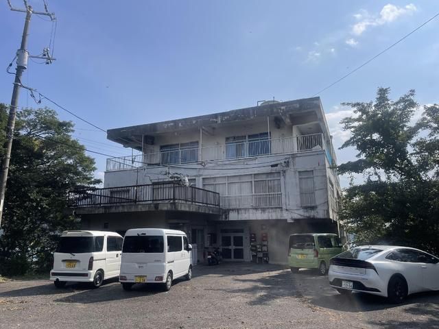3LDK Leasehold Apartment for Sale in Kure, Hiroshima - Thumbnail 2