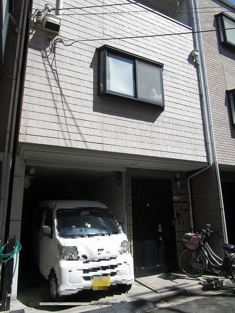 4LDK Detached House for Sale in Ikuno Ward, Osaka | 2018 Renovation - Thumbnail 2