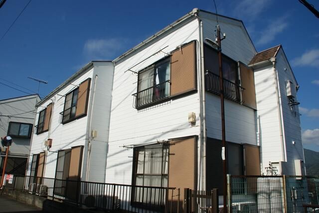1K Apartment for Rent Near Tokai University, Hadano - Image 1