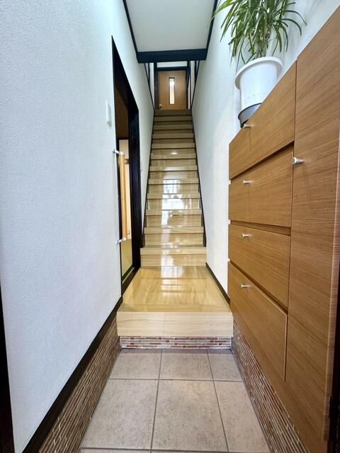 Renovated 4DK House for Sale in Nagoya's Mizuho Ward - Thumbnail 4