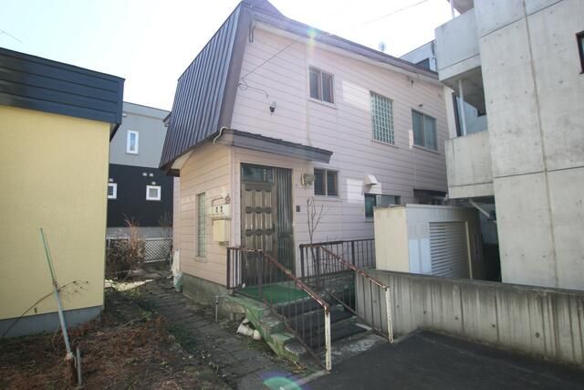 4LDK House for Sale in Sapporo's Sumikawa - 138 Million Yen - Thumbnail 3