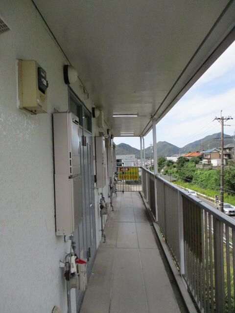 Renovated 1K Apartment with Roof Balcony for Rent in Gifu City - Thumbnail 4