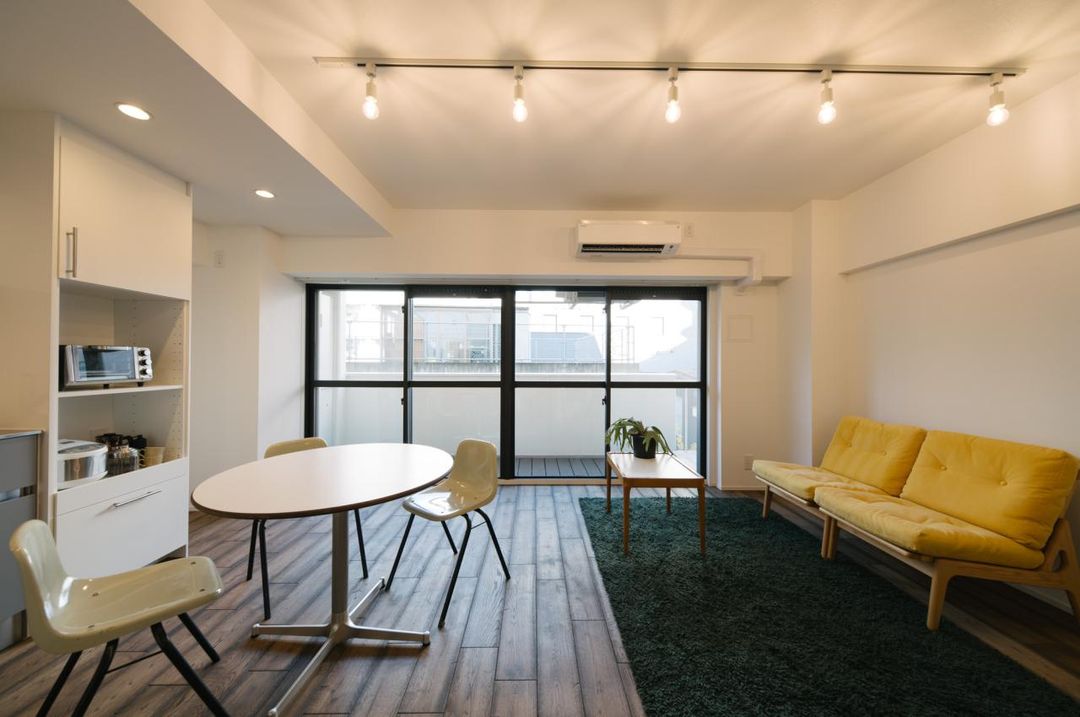 Renovated 1LDK with Garden for Sale in Meguro, Tokyo - Thumbnail 4