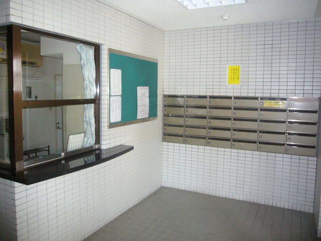 2DK Investment Apartment for Sale in Tokushima City - Thumbnail 4