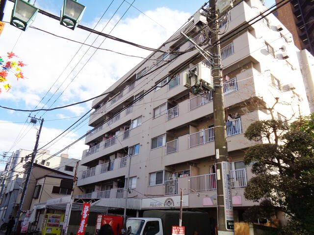 2LDK Apartment for Sale near Ohanajaya Station, Katsushika - Thumbnail 2