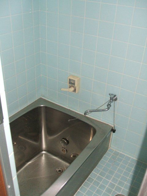 1DK Terrace House for Rent in Minoh, Osaka - 35,000 Yen - Thumbnail 4