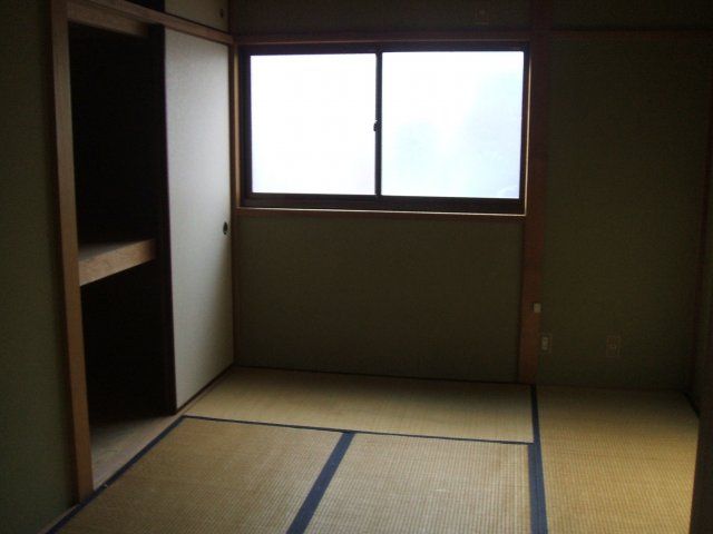 1DK Terrace House for Rent in Minoh, Osaka - 35,000 Yen - Thumbnail 2