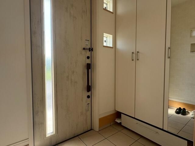 2015-Built House with 2 Car Parks in Kariya Planned Community - Thumbnail 2