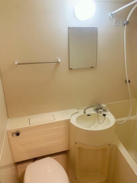 1K Investment Apartment for Sale in Ikebukuro, Tokyo - Thumbnail 4
