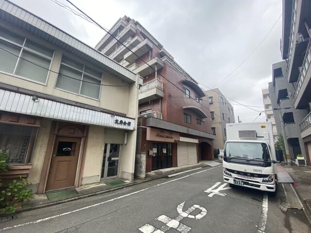1DK Apartment for Sale in Takasaki, Gunma Near Station - Thumbnail 2