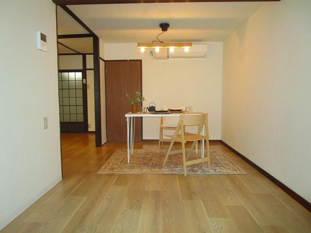Renovated 4SLDK Terrace House for Sale in Izumi, Osaka - Thumbnail 2