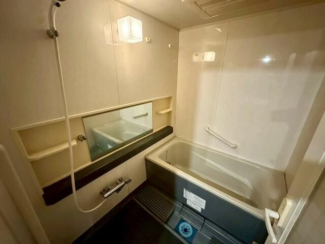 3LDK Apartment for Sale in Suginami, Tokyo with Private Terrace - Thumbnail 4