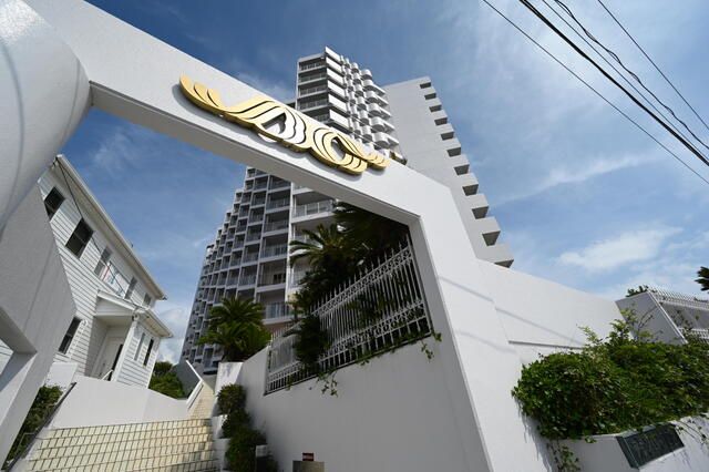 1DK Apartment for Sale in Shirahama, Minamiboso - Pool & Ocean Views - Thumbnail 2