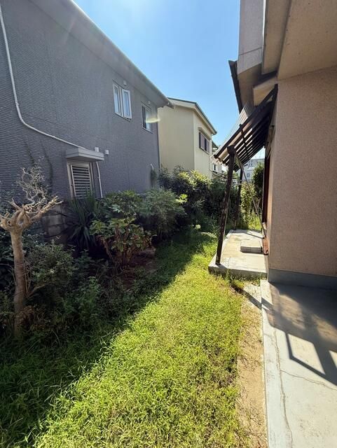 6DK Detached House with Garden for Sale in Sakai, Osaka - Thumbnail 2