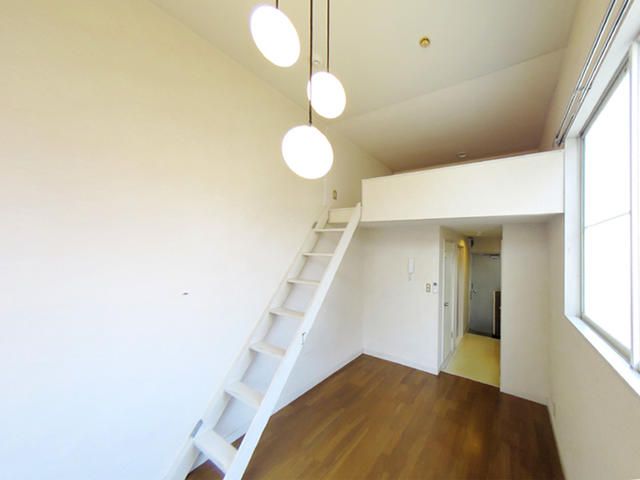 1K Loft Apartment for Rent Near Tokai University Station, Hadano - Thumbnail 2
