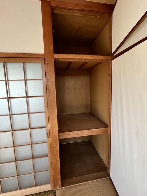 1K Apartment for Rent in Kagoshima City, Kagoshima - Thumbnail 2