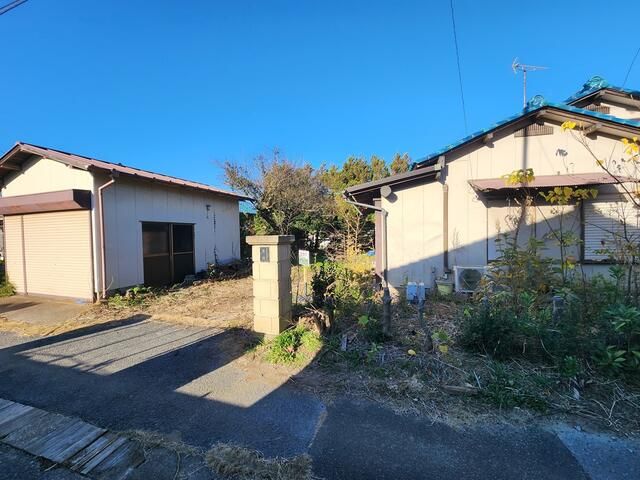 4DK Single-Story House with Sunroom on 337sqm Land in Futtsu - Thumbnail 3