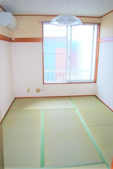 1K Apartment for Rent in Katsuura, Chiba - Near the Sea - Thumbnail 4