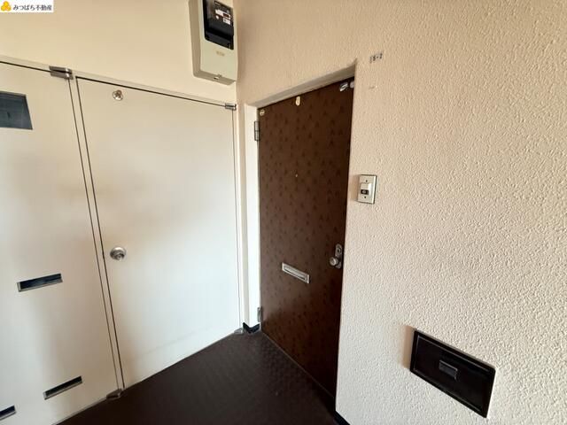 3SLDK Apartment for Sale in Toyama City, Renovation Potential - Thumbnail 3