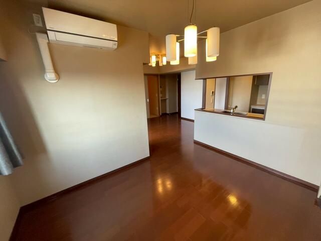 4LDK Apartment in Katsushika, Tokyo | 92.86 sqm with Balcony - Thumbnail 3