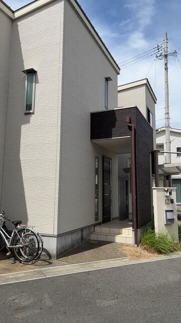 5LDK Solar-Powered House for Sale in Obu, Aichi - Thumbnail 3