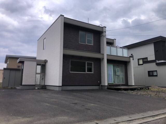 2005 Custom 3LDK House for Sale in Suttsu, Hokkaido - Thumbnail 3