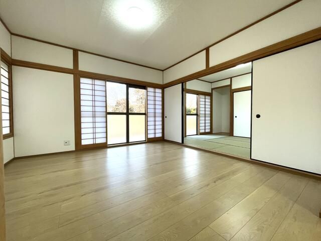 4LDK House for Sale in Hitachinaka, Ibaraki - 109m2 - Thumbnail 4