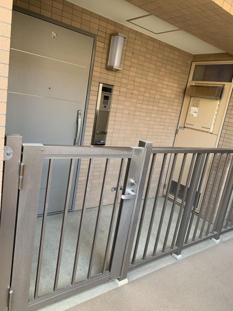 3LDK Apartment for Sale in Higashi-Nippori, Arakawa, Tokyo - Thumbnail 3