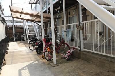 Sun Heights Tanigawa 2DK Apartment for Rent in Daito, Osaka - Thumbnail 2