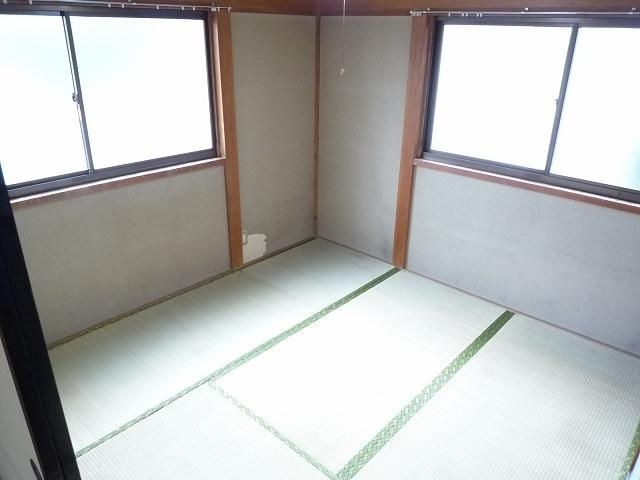 Pet-Friendly 2K Apartment for Rent in Yaita, Tochigi - Thumbnail 4